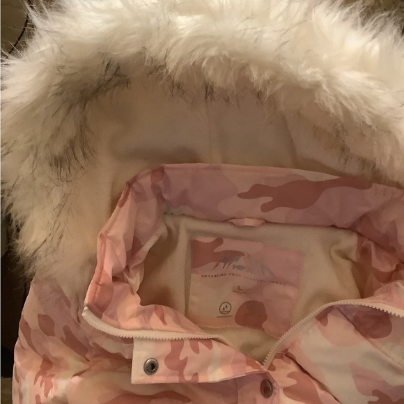 NWT HFX GIRLS WINTER JACKET WITH REMOVABLE FAUX FUR HOOD - Picture 6 of 13